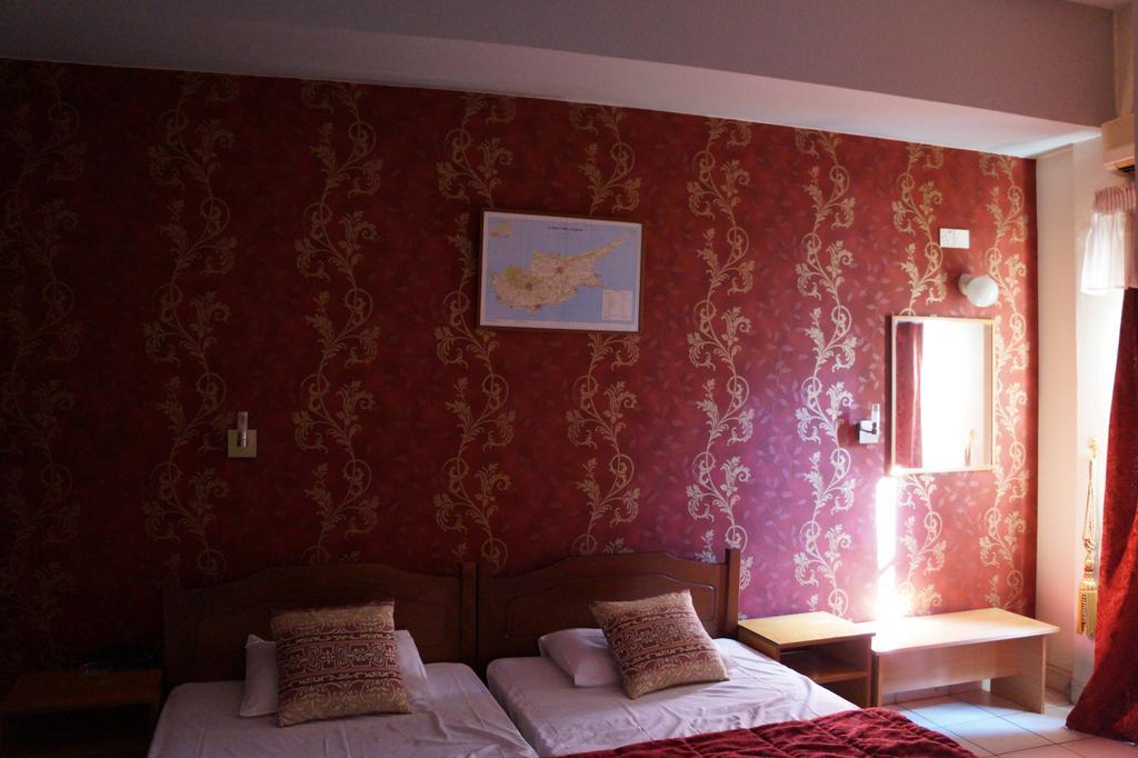 Sky Hotel Nikosia Eksteriør bilde